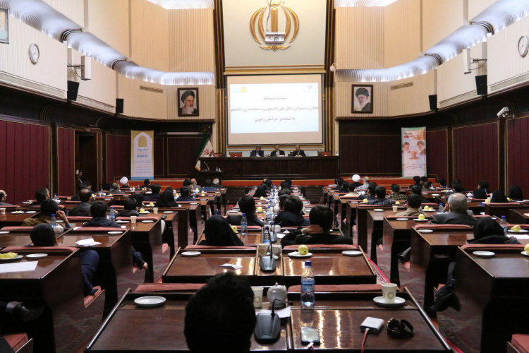 دیدار روسای دانشگاهها و تشکل های دانشجویی با استاندار خراسان رضوی