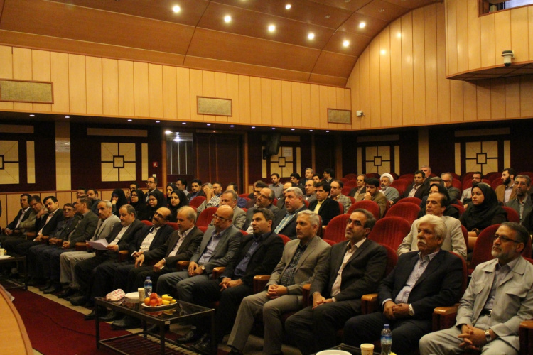 برگزاری جلسه تکریم  و معارفه رییس دانشگاه جامع علمی کاربردی استان