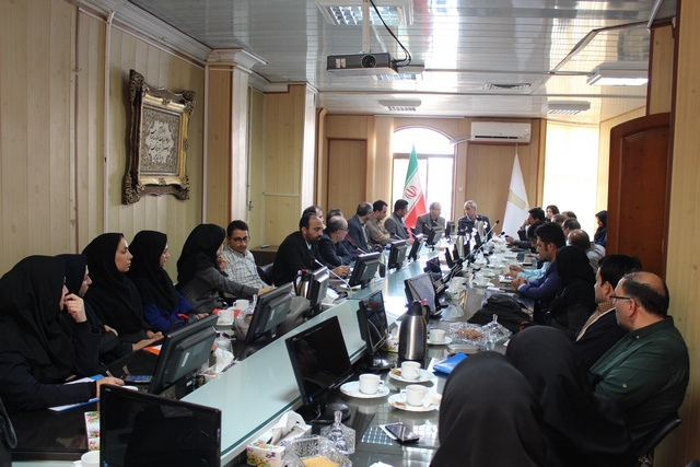 جلسه مسوولان دفاتر کارآفرینی مراکز آموزش علمی کاربردی  خراسان رضوی