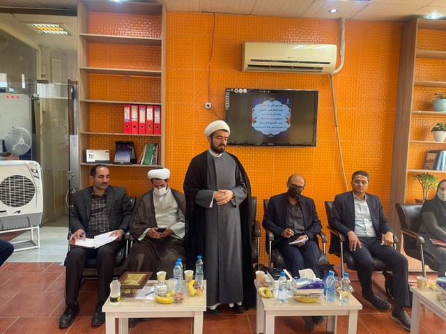 مسوول شورای استانی دفتر نهاد مقام معظم رهبری در دانشگاه های خراسان رضوی: دانشجویان دانشگاه جامع علمی کاربردی راهبران آینده عرصه اشتغال و کارآفرینی  جامعه هستند باید در پرورش آنها اهتمام ورزید.