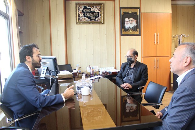 دیدار مدیر عامل شرکت آموزش، مطالعات و مشاوره سیاحتی گردشگران بنیاد مستضعفان با دکتر سلجوقی