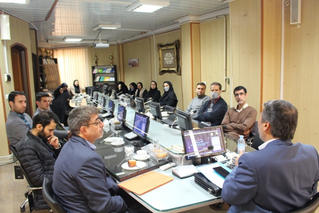 دانشگاه بهترین محیط، برای آموزش مبانی مهارتی امر به معروف و نهی از منکر در جامعه است چرا که اساس آن بر پایه دانش، عقلانیت و مقبولیت استوار است.