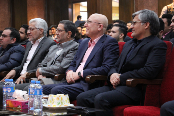 وزیر علوم، تحقیقات و فناوری: مهارت‌محور کردن آموزش نیاز به عزم فرابخشی دارد