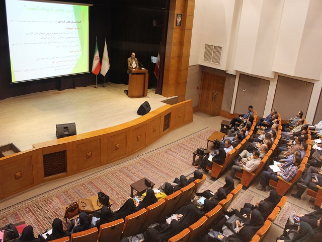 برگزاری دوره آشنایی با نظام علمی کاربردی ویژه مدرسان منتخب فراخوان ۱۴۰۱در خراسان رضوی