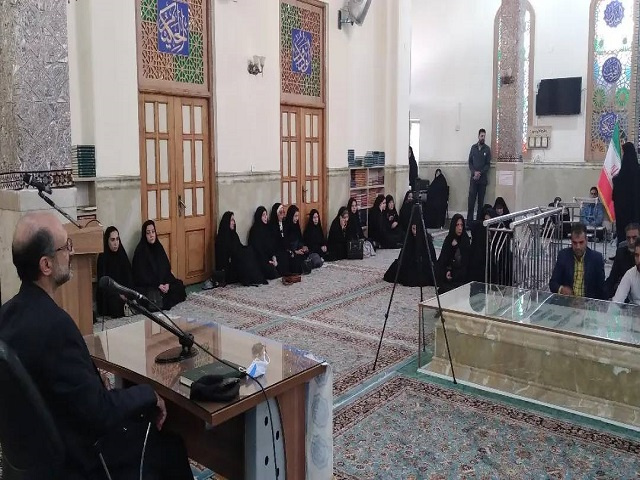 آغاز دوشنبه های قرآنی و شروع سال تحصیلی جدید دانشگاه جامع علمی کاربردی خراسان رضوی در حرم مطهر رضوی