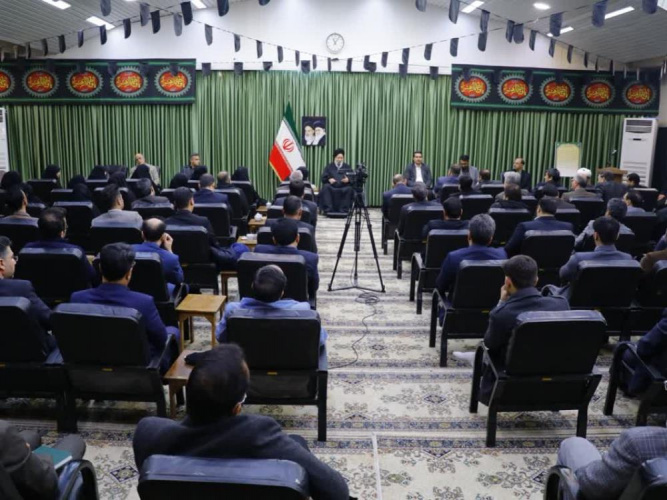 آیت الله علم الهدی: روابط عمومی ها ویترین نمایش مجاهدت ها و تلاش های دستگاه های اجرایی در خشنودی ارباب رجوع از خدمات نظام هستند