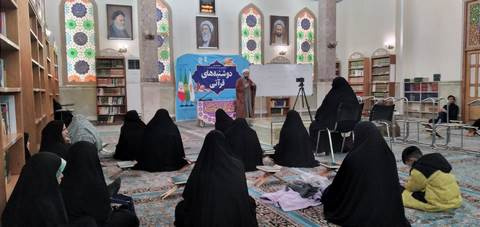 برگزاری هجدهمین دوشنبه قرآنی دانشگاه جامع علمی کاربردی خراسان رضوی در حرم مطهر