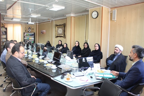 نشست معاون فرهنگی دانشجویی دانشگاه جامع علمی کاربردی با کارکنان واحد استان خراسان رضوی